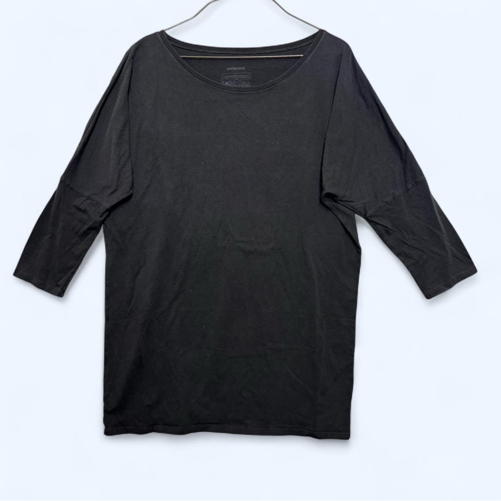 Patagonia Black Long Sleeve‎ Women’s Tee